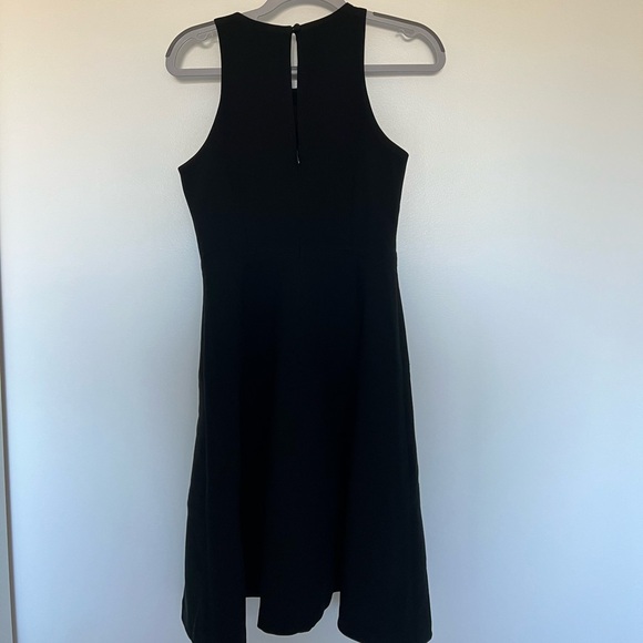Banana Republic Black Business Casual Sleeveless Dress Size 0 (NWT) - Picture 2 of 4